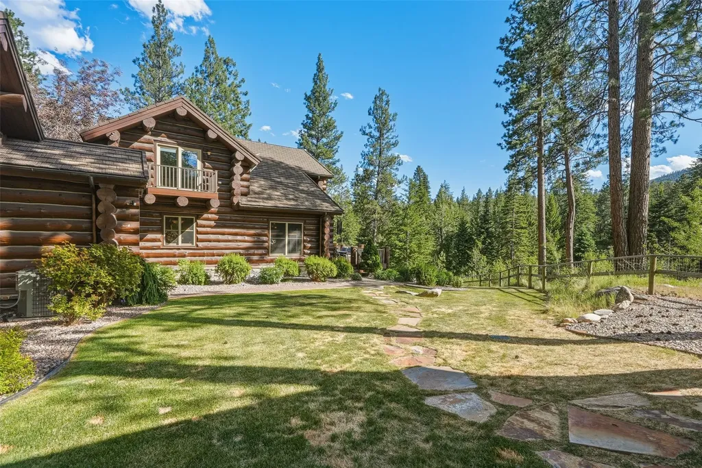 564 Stan Morris Trail Hamilton MT 59840