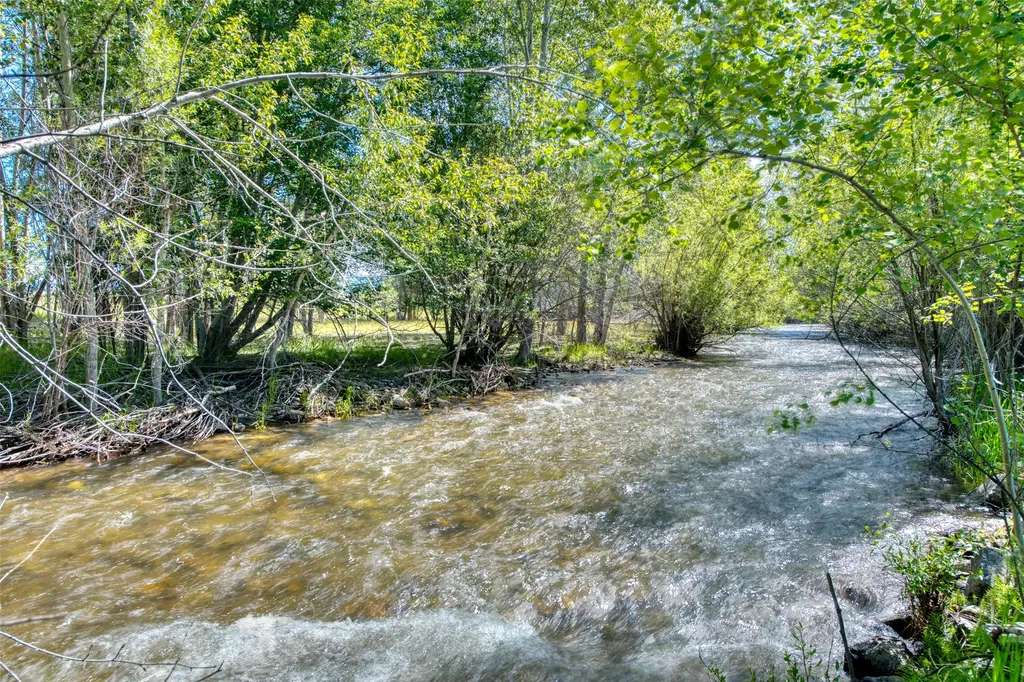 255 Meadowlark Lane Hamilton MT 59840