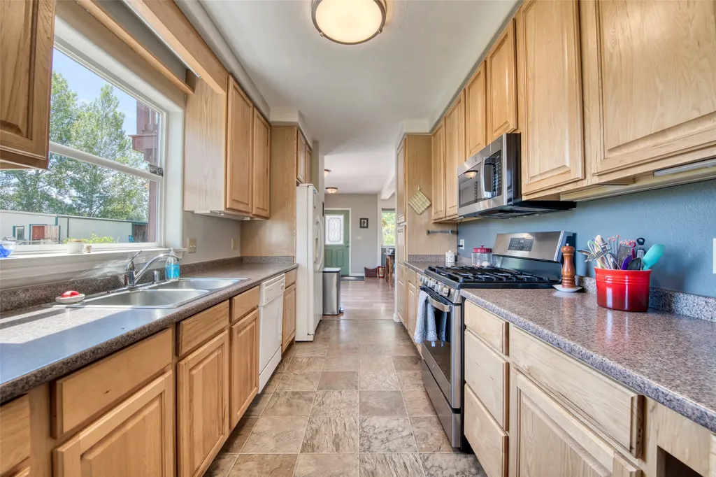 255 Meadowlark Lane Hamilton MT 59840