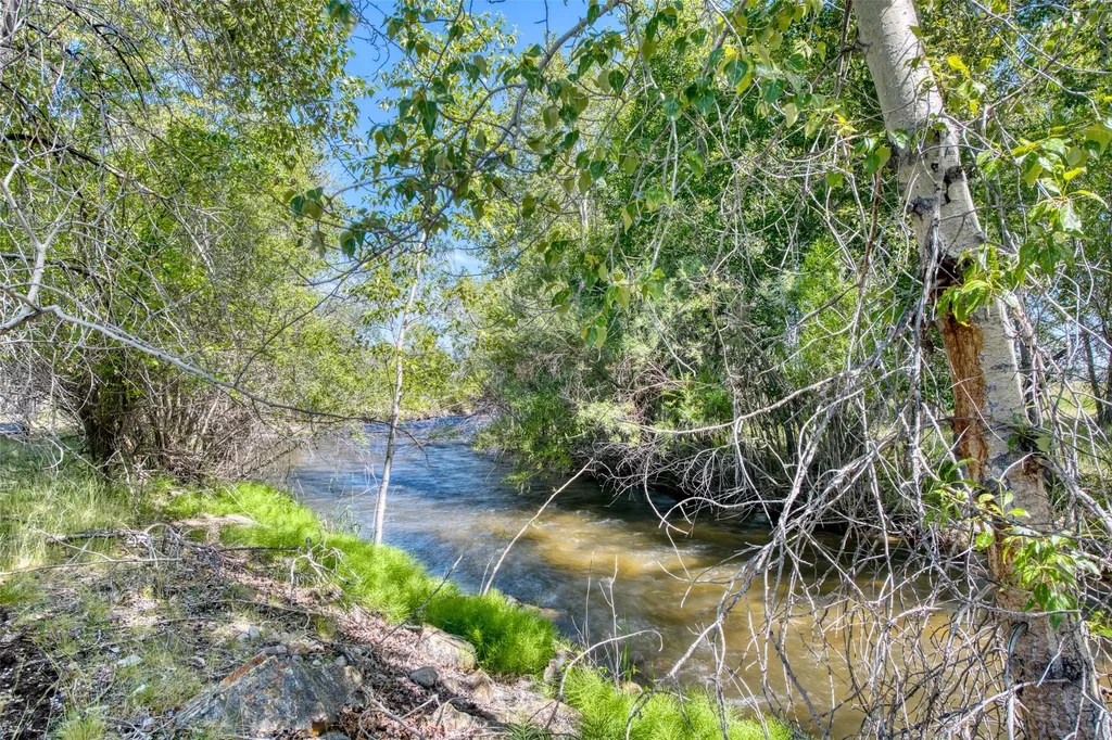 255 Meadowlark Lane Hamilton MT 59840