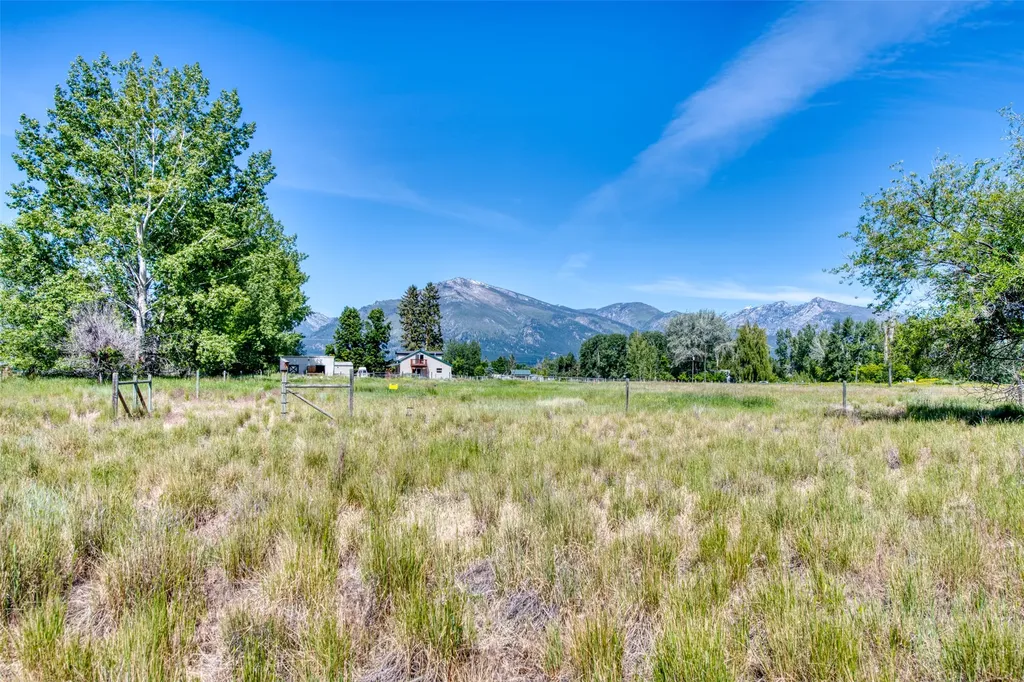 255 Meadowlark Lane Hamilton MT 59840