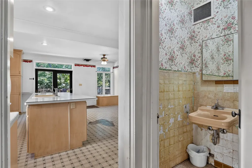 3021 2nd Avenue N Great Falls MT 59401