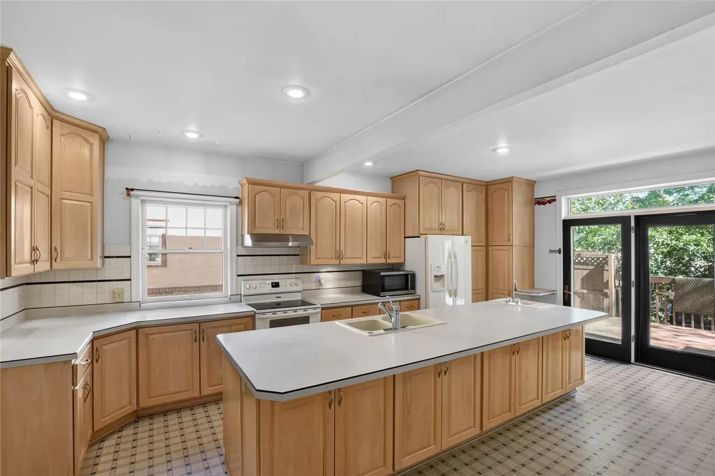 3021 2nd Avenue N Great Falls MT 59401