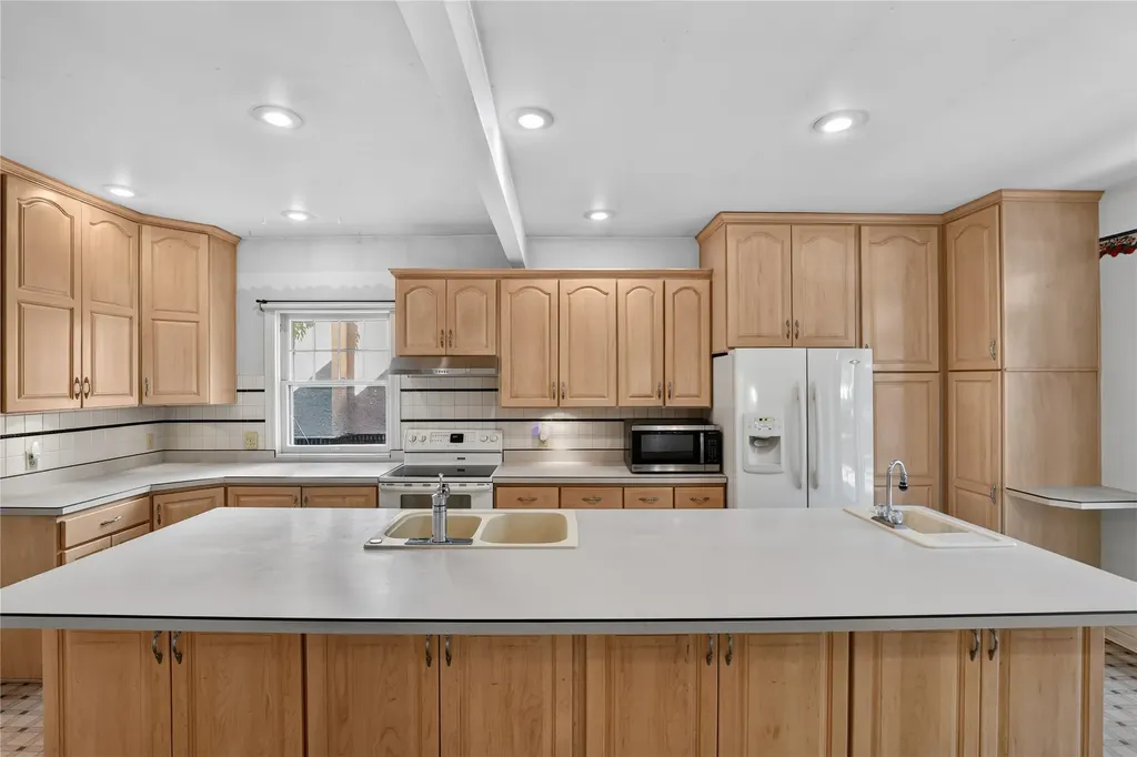 3021 2nd Avenue N Great Falls MT 59401