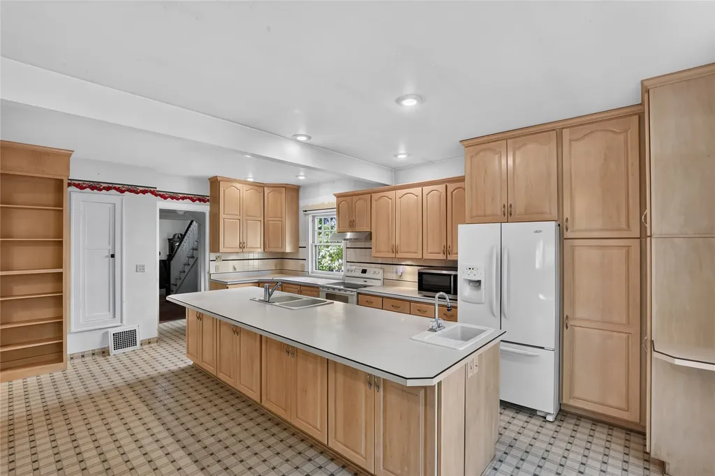 3021 2nd Avenue N Great Falls MT 59401