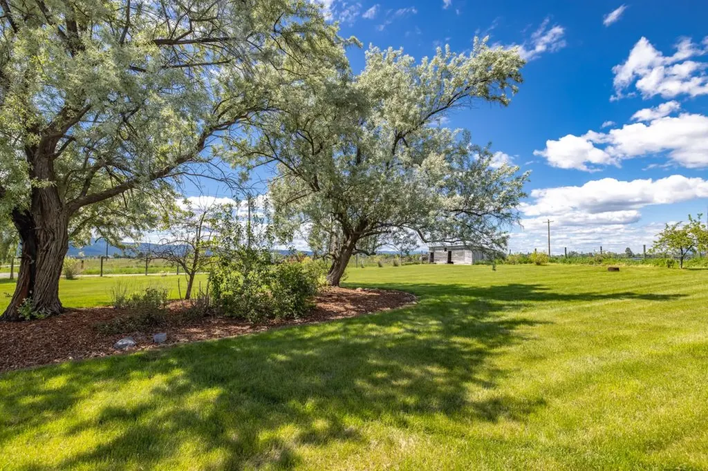 2405 Lower Valley Road Kalispell MT 59901