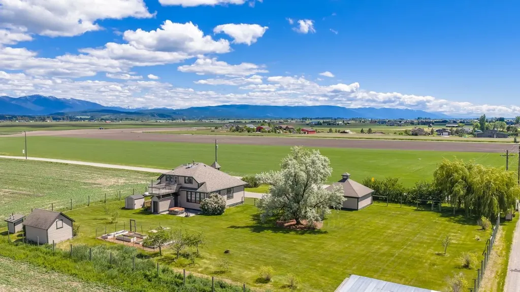 2405 Lower Valley Road Kalispell MT 59901