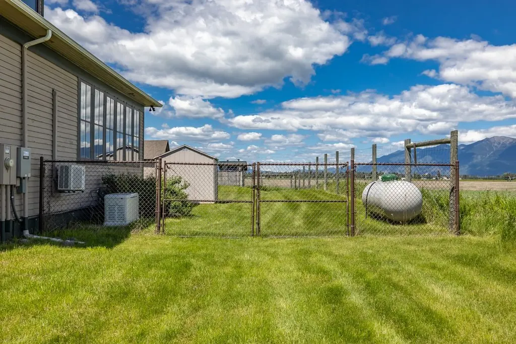 2405 Lower Valley Road Kalispell MT 59901