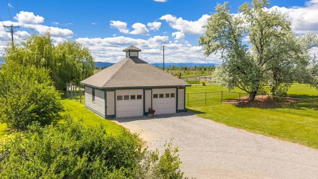 2405 Lower Valley Road Kalispell MT 59901