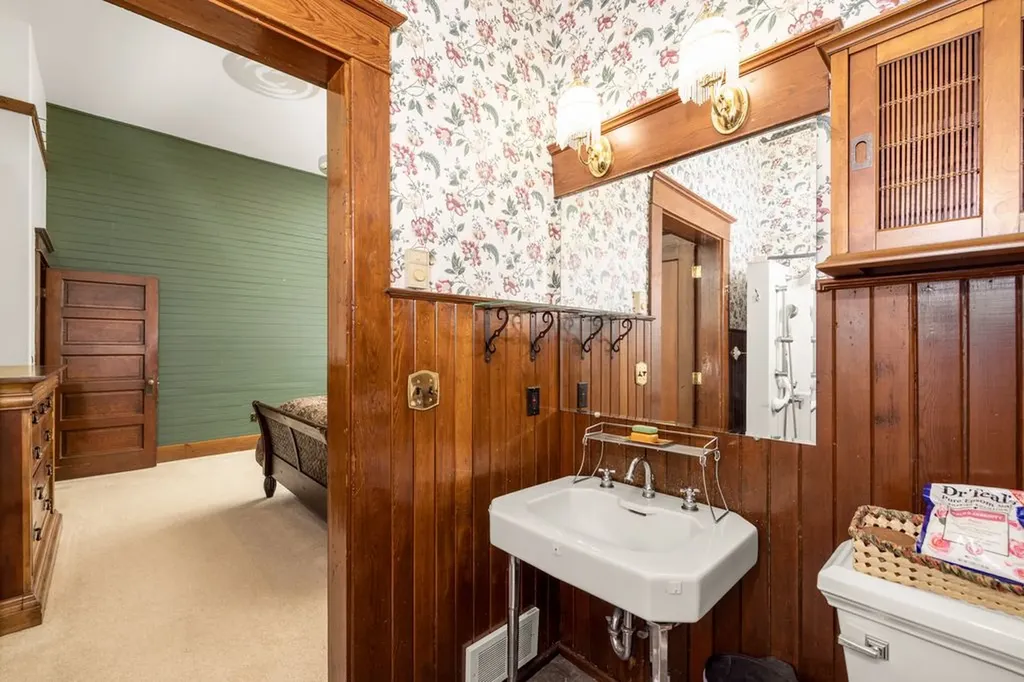 2405 Lower Valley Road Kalispell MT 59901