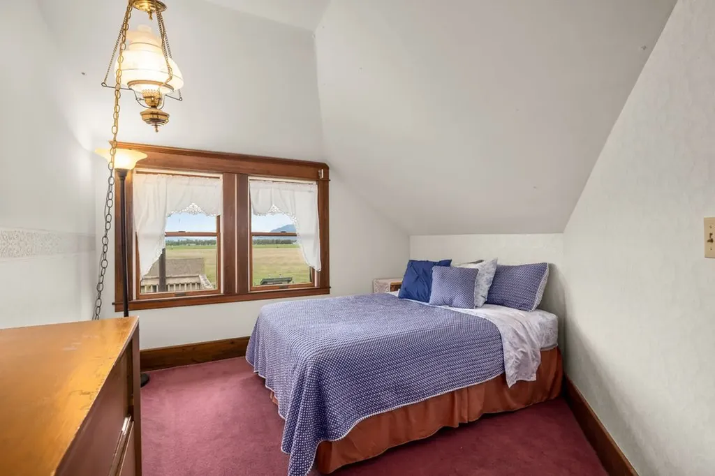 2405 Lower Valley Road Kalispell MT 59901