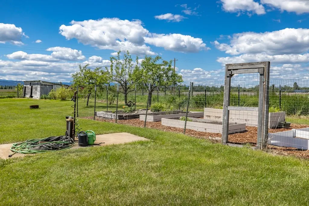 2405 Lower Valley Road Kalispell MT 59901