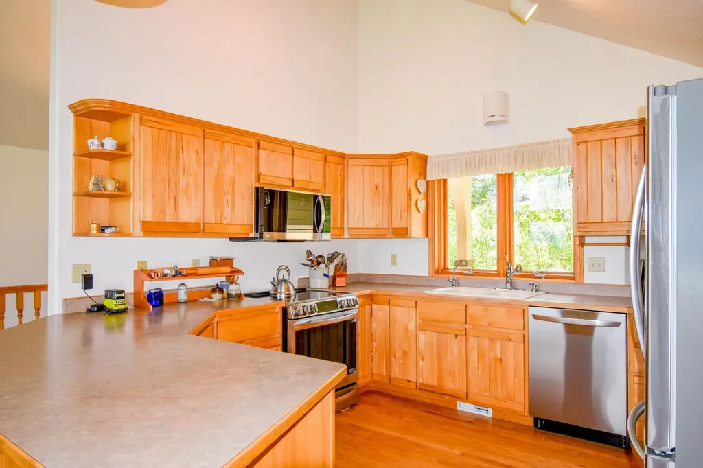 38614 Round Butte Road Ronan MT 59864