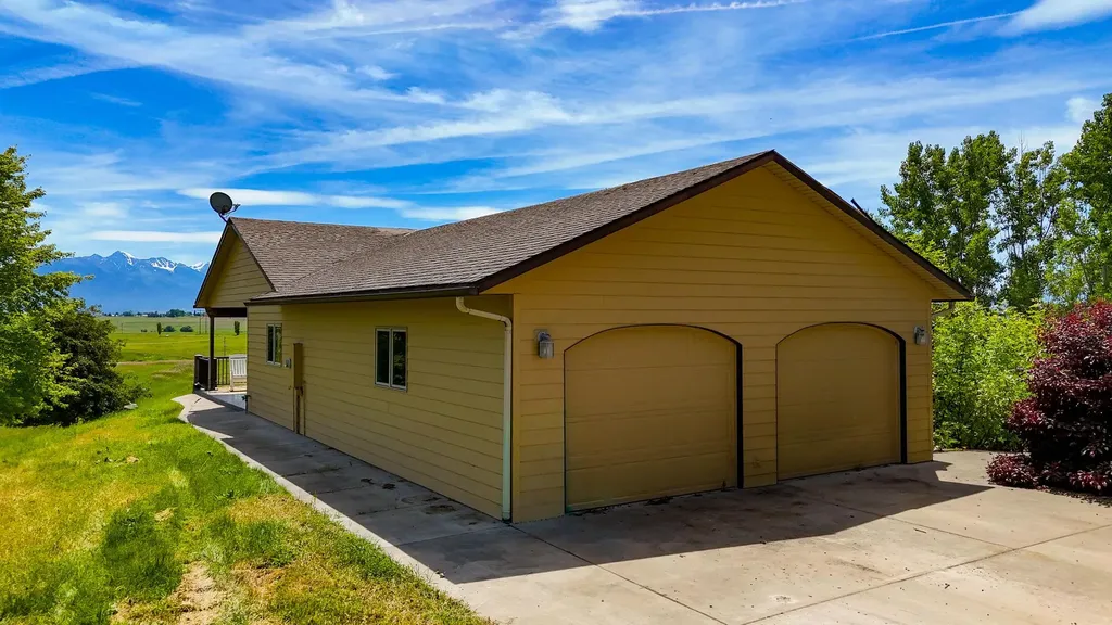 38614 Round Butte Road Ronan MT 59864