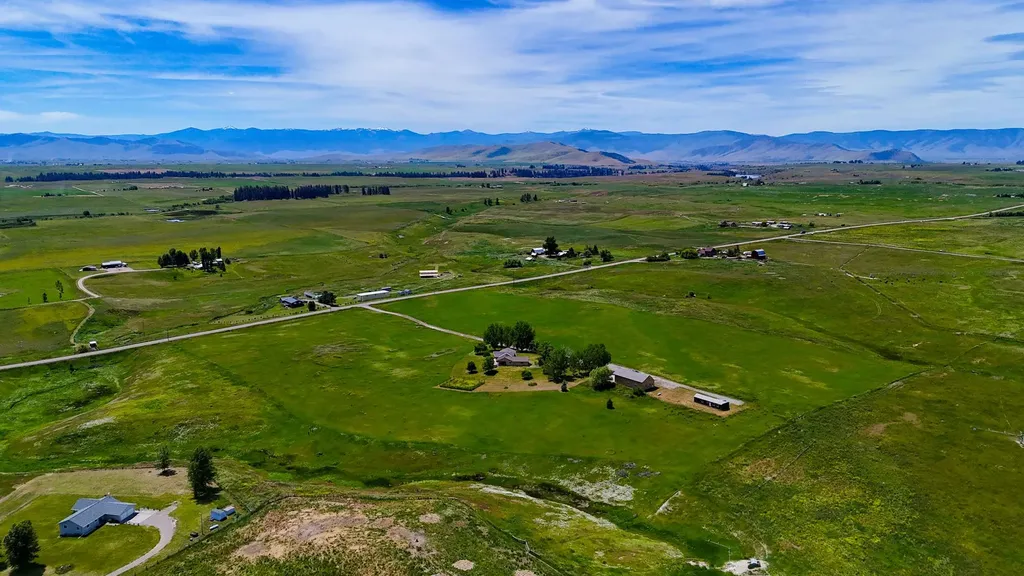 38614 Round Butte Road Ronan MT 59864