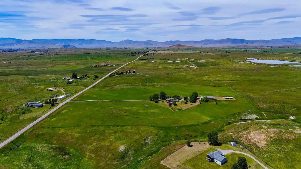 38614 Round Butte Road Ronan MT 59864