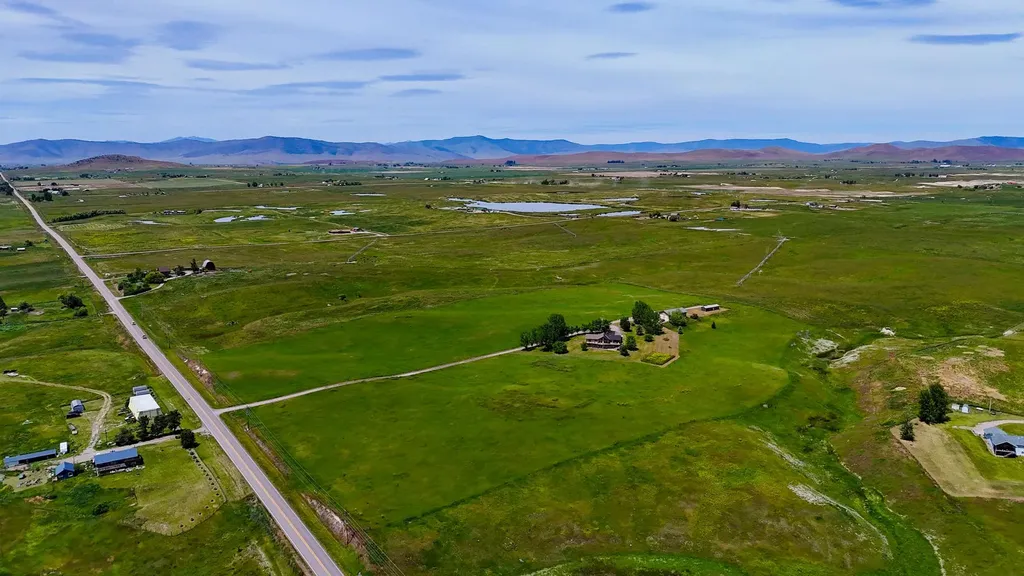 38614 Round Butte Road Ronan MT 59864