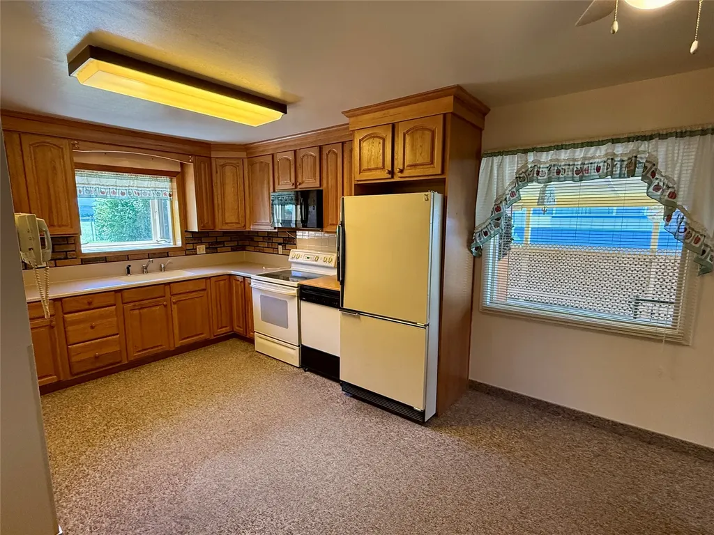 221 W Poplar Street Libby MT 59923