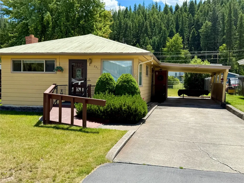 221 W Poplar Street Libby MT 59923