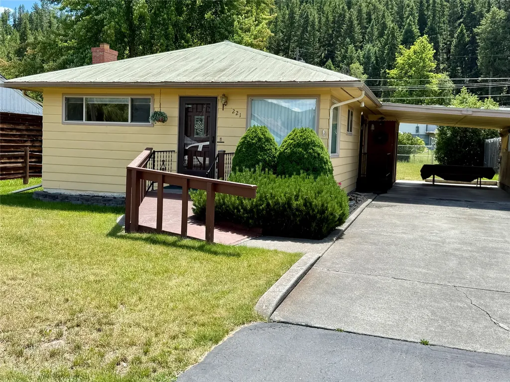 221 W Poplar Street Libby MT 59923