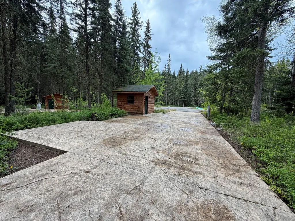 32647 Pine Meadow Drive Bigfork MT 59911