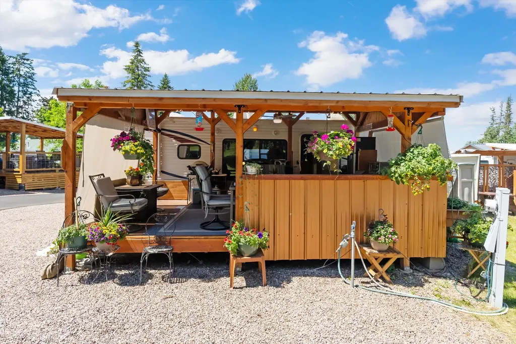 36953 Mt Highway 35 Polson MT 59860
