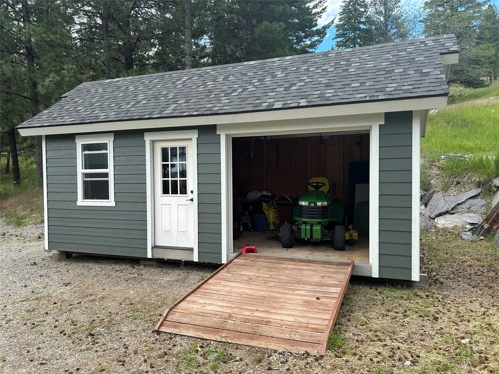 200 Badger Lane Kalispell MT 59901