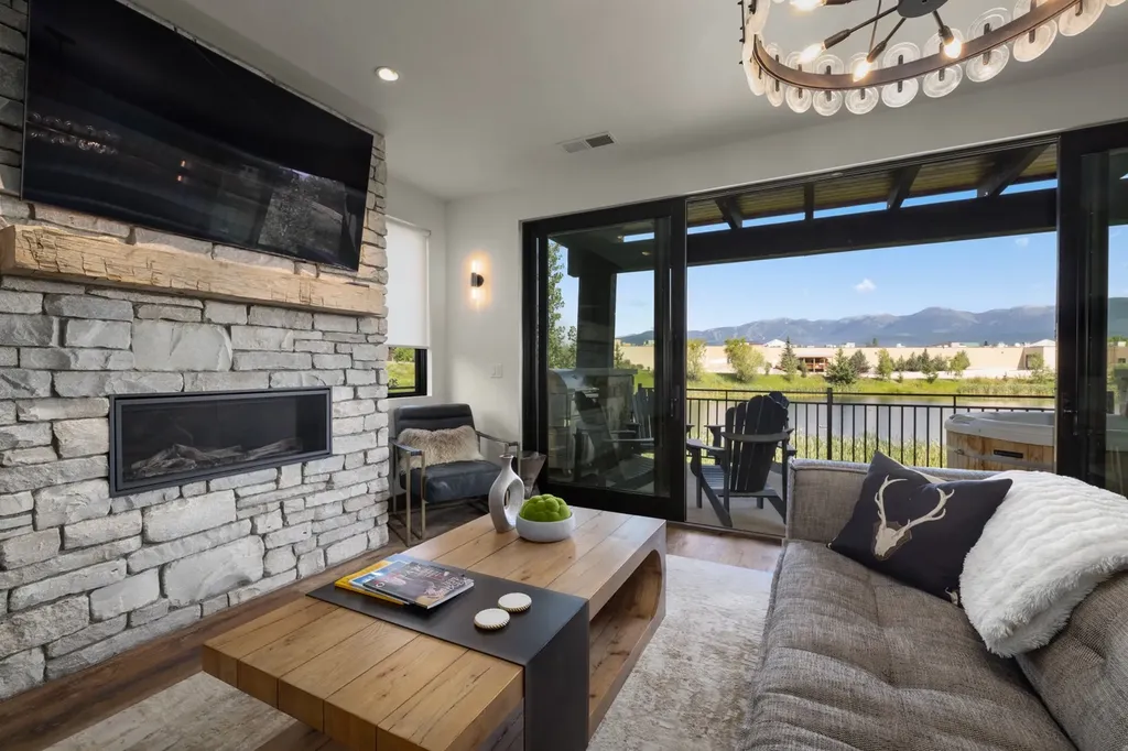 311 Akers Lane Whitefish MT 59937