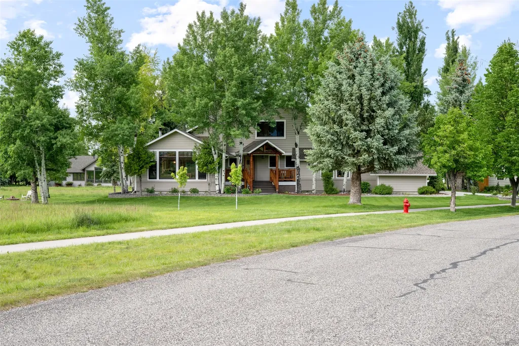 4333 E Graf Street Bozeman MT 59715