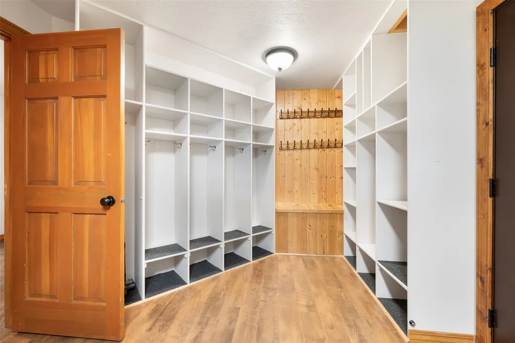 4333 E Graf Street Bozeman MT 59715