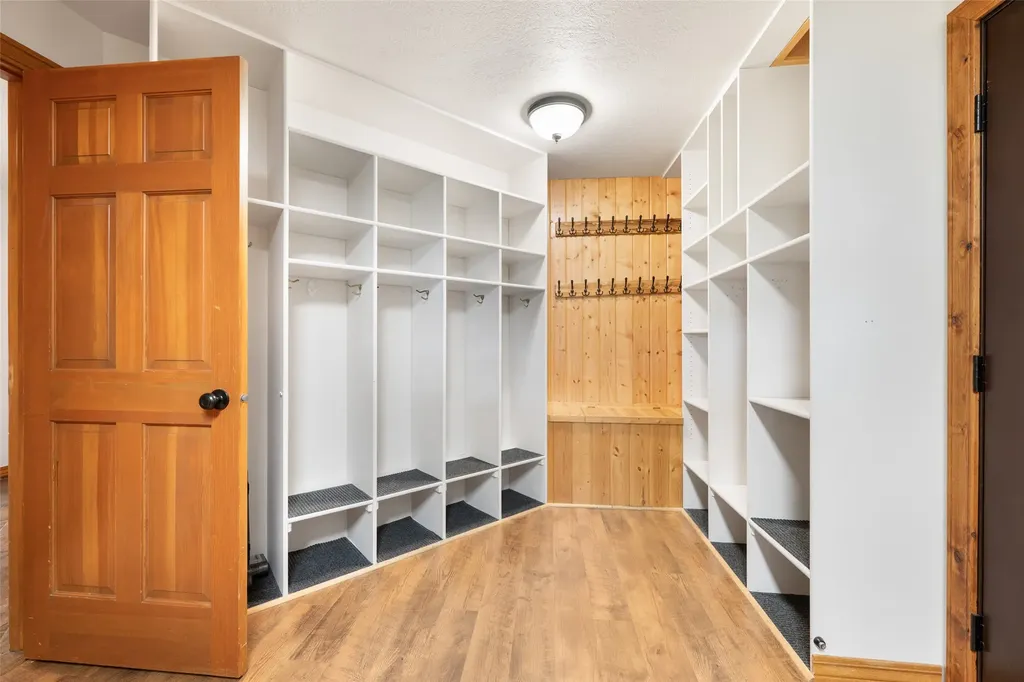 4333 E Graf Street Bozeman MT 59715