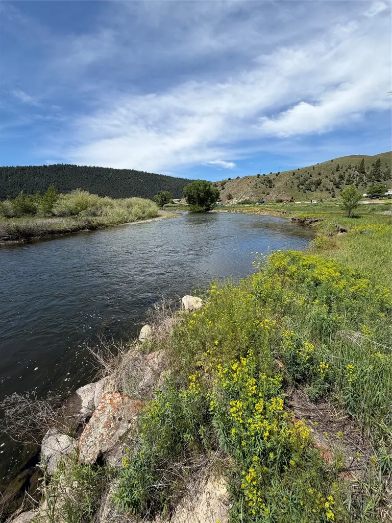Nhn Frontage Road Drummond MT 59832
