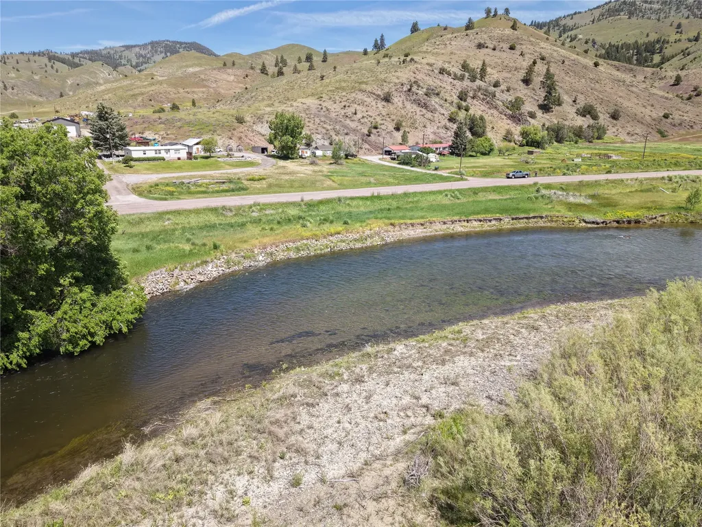 Nhn Frontage Road Drummond MT 59832