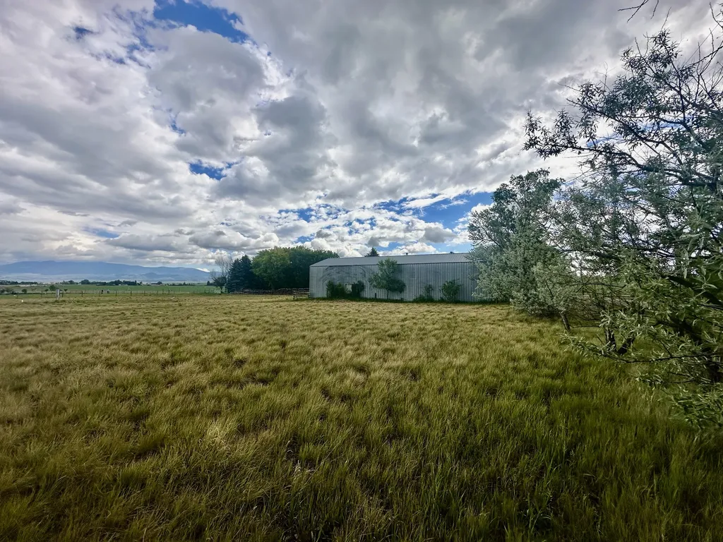 77 Fritsche Lane Townsend MT 59644