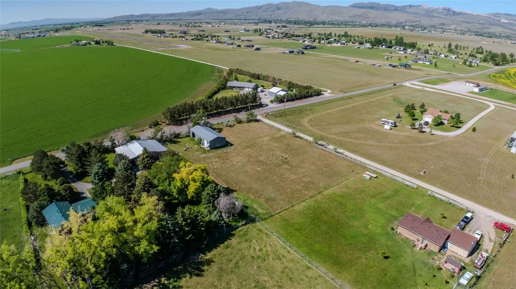 77 Fritsche Lane Townsend MT 59644