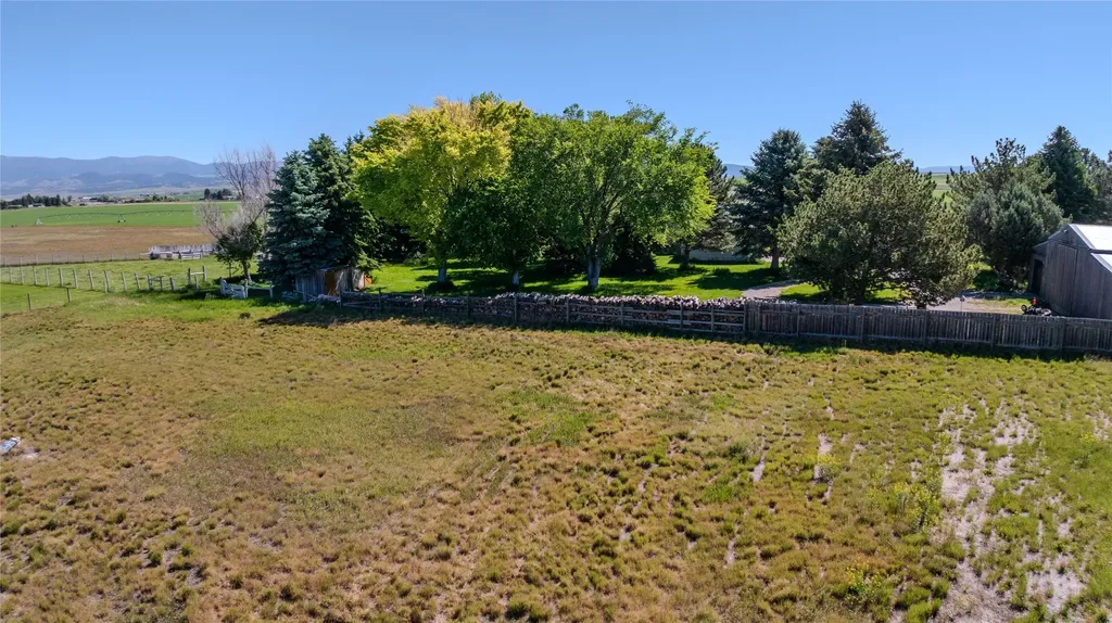 77 Fritsche Lane Townsend MT 59644