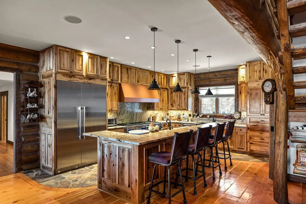 4475 & 4505 Star Meadows Road Whitefish MT 59937