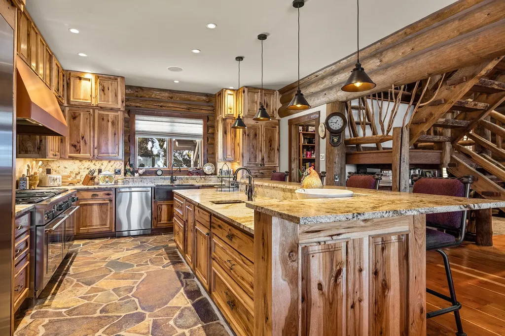 4475 & 4505 Star Meadows Road Whitefish MT 59937