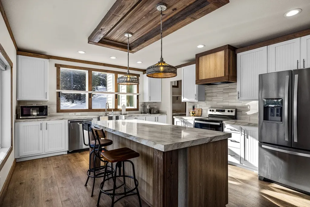 4475 & 4505 Star Meadows Road Whitefish MT 59937