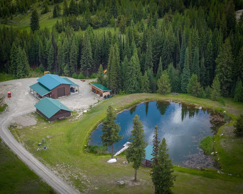 4475 & 4505 Star Meadows Road Whitefish MT 59937