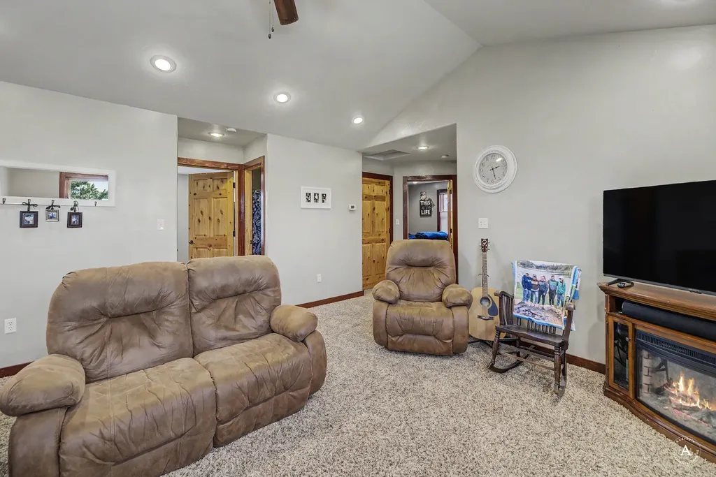 396 Willowbrook Drive Helena MT 59602