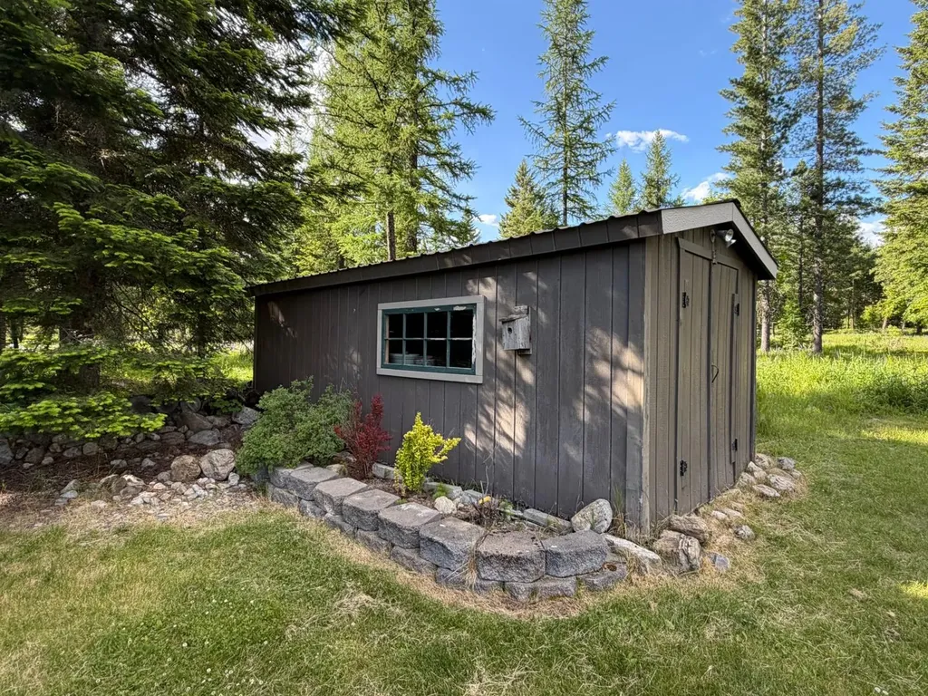 77 Larch Lane Kalispell MT 59901