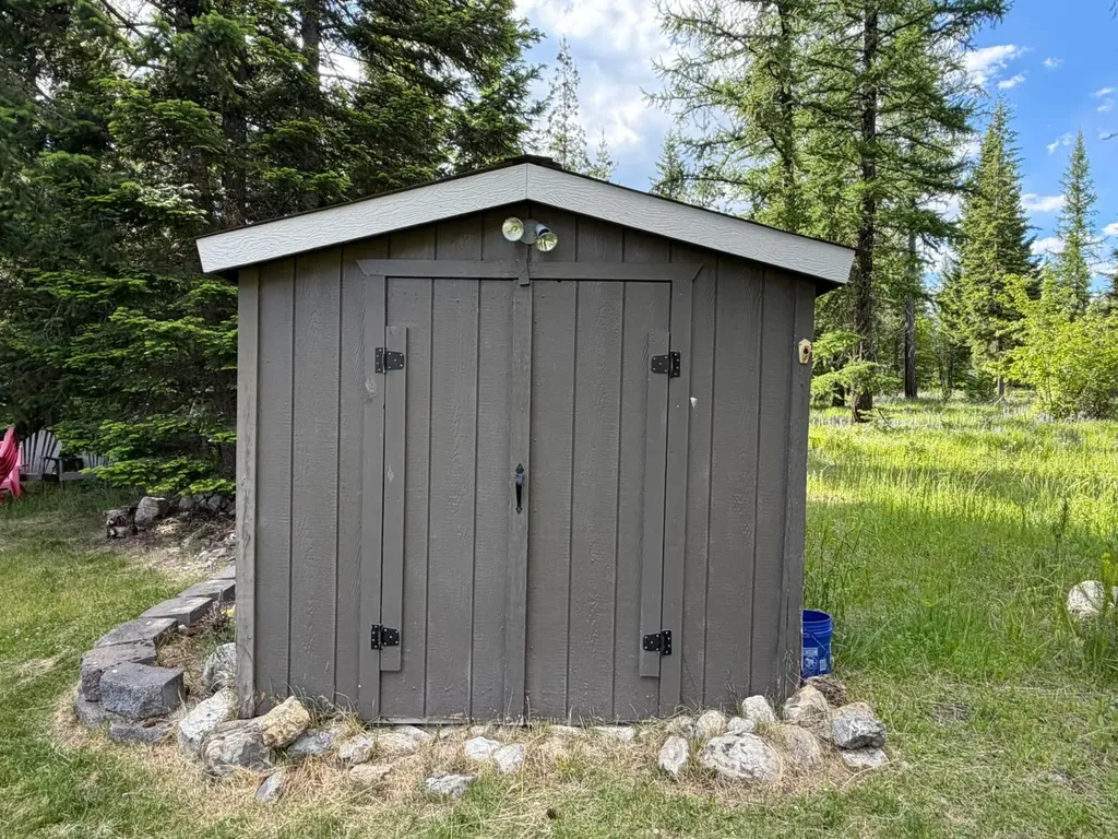 77 Larch Lane Kalispell MT 59901