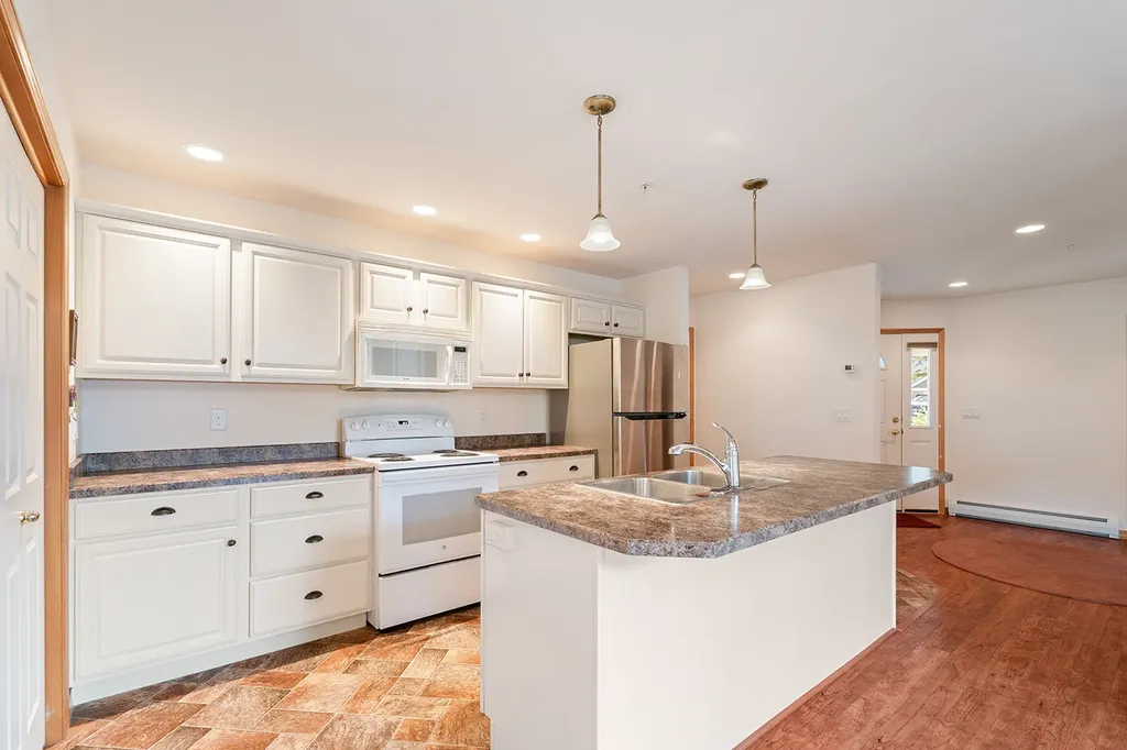 30 Stoney Brook Drive Montana City MT 59634