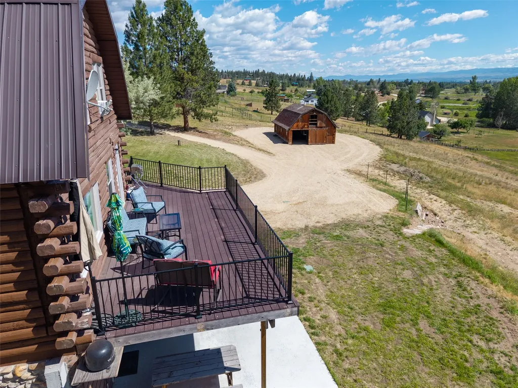 385 Sheafman Creek Road Victor MT 59875
