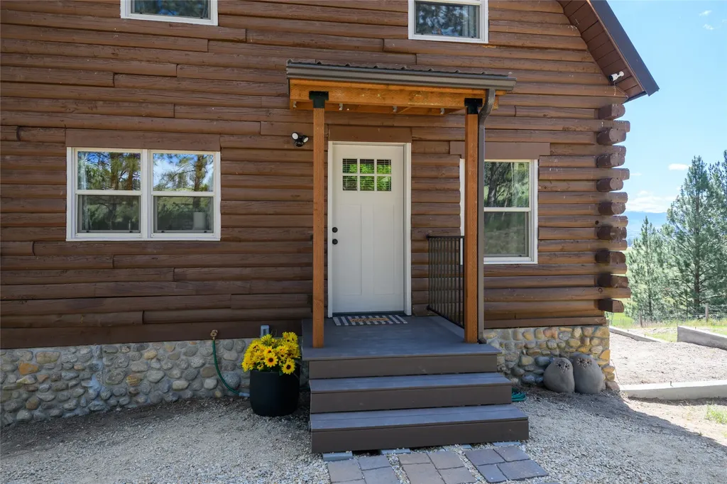 385 Sheafman Creek Road Victor MT 59875
