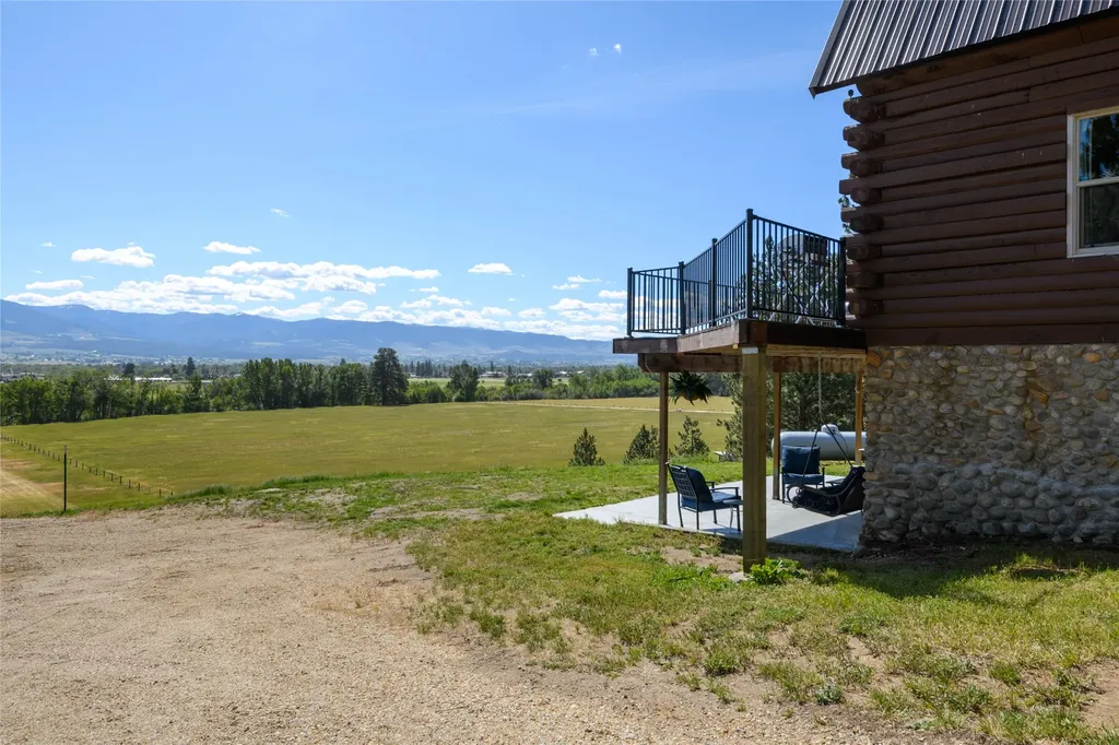 385 Sheafman Creek Road Victor MT 59875