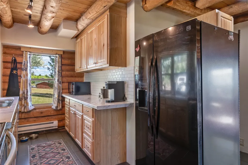 385 Sheafman Creek Road Victor MT 59875