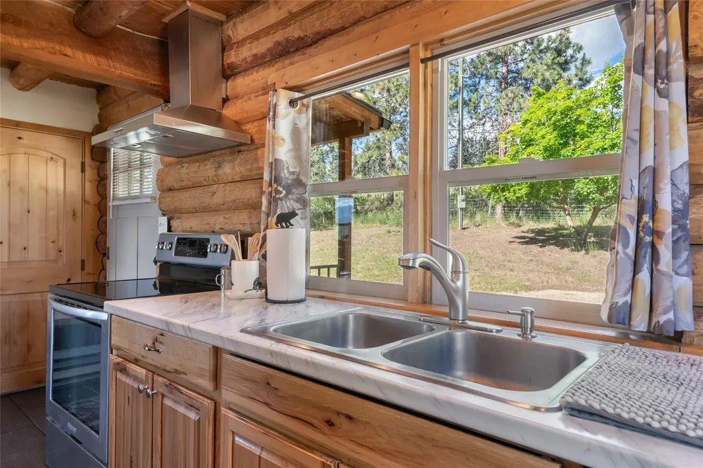 385 Sheafman Creek Road Victor MT 59875