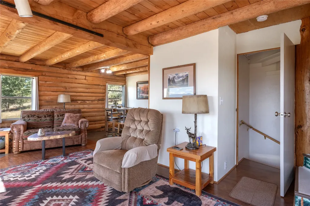 385 Sheafman Creek Road Victor MT 59875